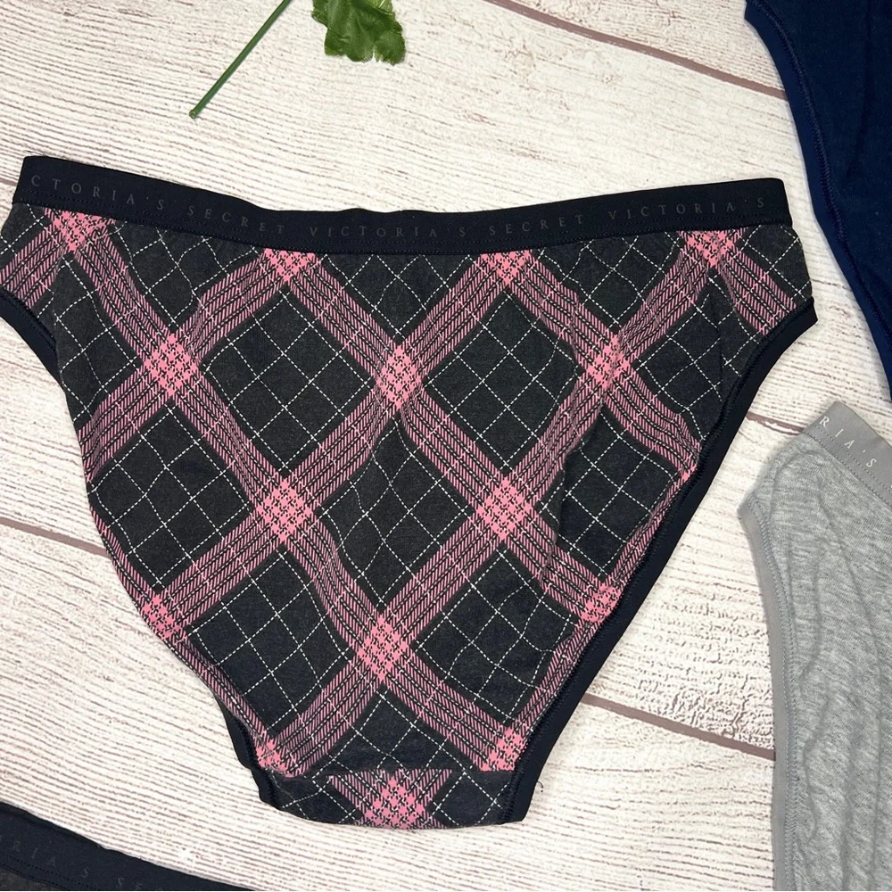 Victoria Secret Bikini Cotton Panties - Picture 10 of 15